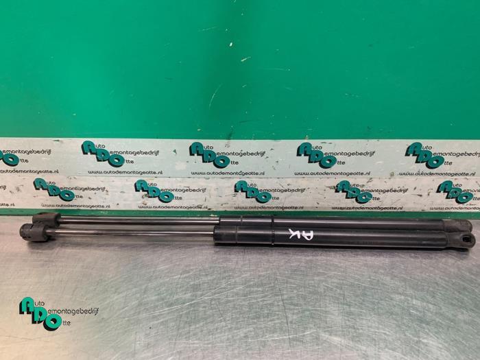 Set Gasdempers Achterklep van een Dodge Caliber, Gebruikt, -, -, Ophalen of Verzenden