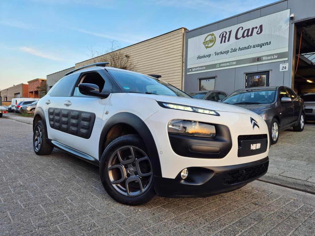 Citroën C4 Cactus 1.2i 2016/100.000km/Navi/Cam/Pdc/Trekhk/OH, Auto's, Citroën, Voorwielaandrijving, Stof, Euro 6, 1199 cc