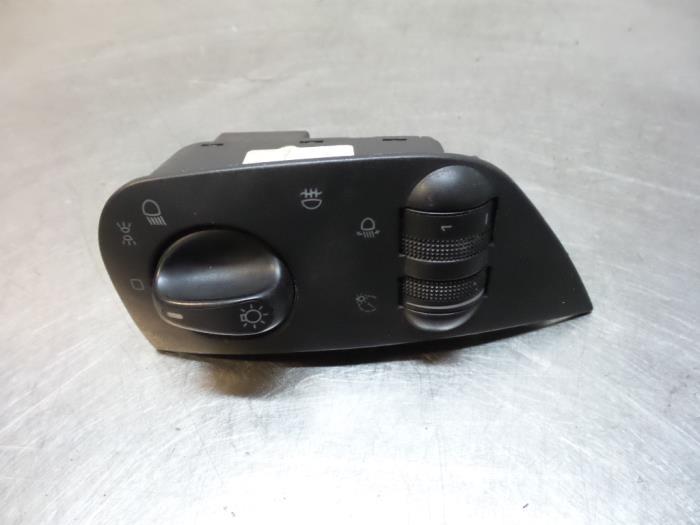 Commutateur lumière d'un Volkswagen Caddy (Caddy 95-), Autos : Pièces & Accessoires, Volkswagen, -, 3 mois de garantie, Utilisé