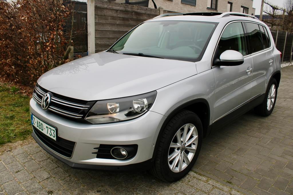 VOLKSWAGEN TIGUAN 1.4 BENZINE | AUTOMATIC DSG | GARANTIE, Auto's, Automaat, USB, Zwart, Leder