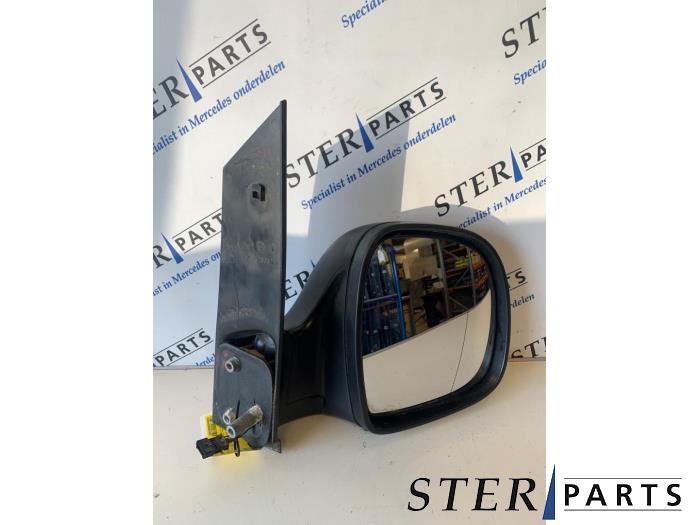 Buitenspiegel rechts van een Mercedes Vito, Gebruikt, -, Ophalen of Verzenden, -