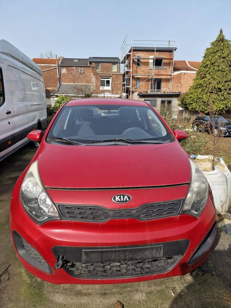 Kia Rio 1.1 CRDi // MOTEUR CASSER, Rouge, Euro 5, Achat, Entreprise