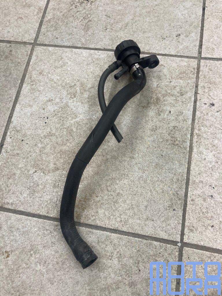 Radiateur vuldop Aprilia Tuono 2006 - 2011 RSV 1000 koelvloe, Motoren, Onderdelen | Overige, Gebruikt, -, -, Ophalen of Verzenden