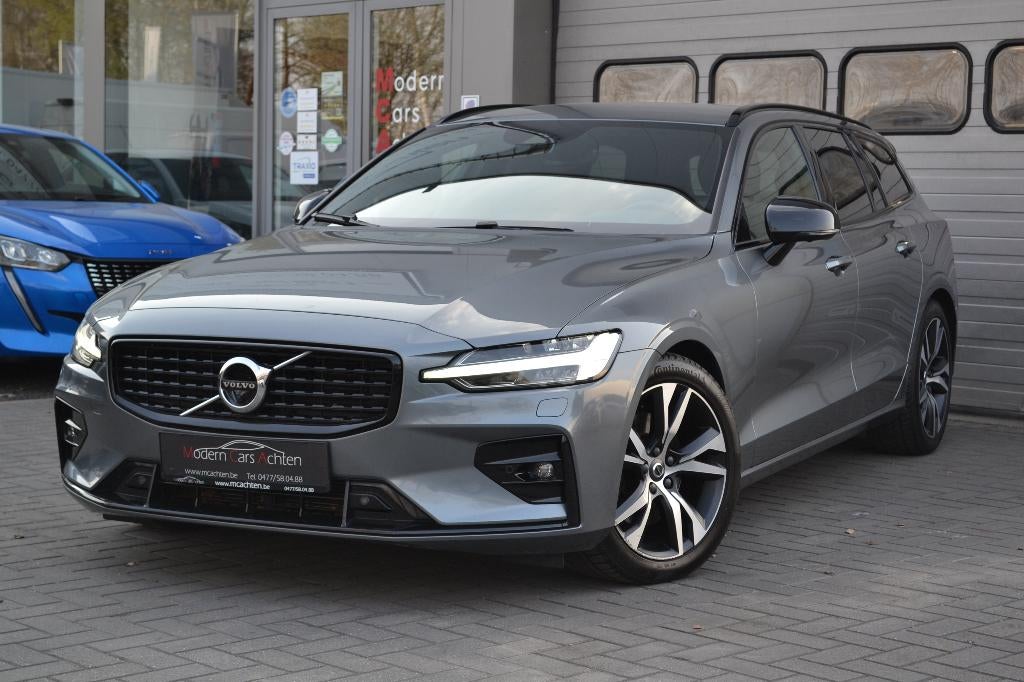 Volvo V60 2.0D4 Automaat R-Design. Full option, Auto's, Volvo, 1803 kg, Euro 6, 4 cilinders, https://public.car-pass.be/vhr/11781af4-134c-46e6-a0cd-efd66c24e202