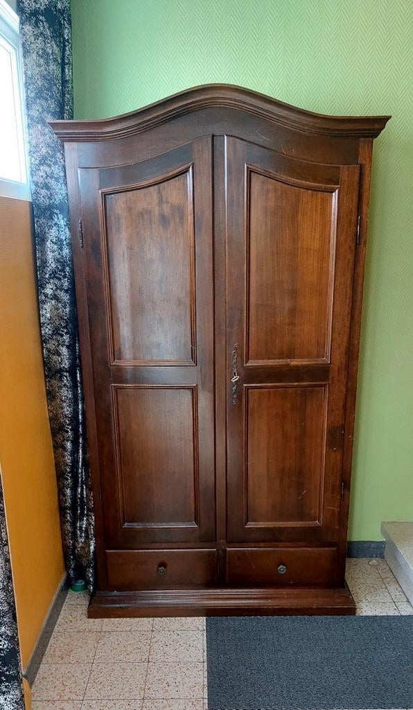 Armoire vintege, Enlèvement