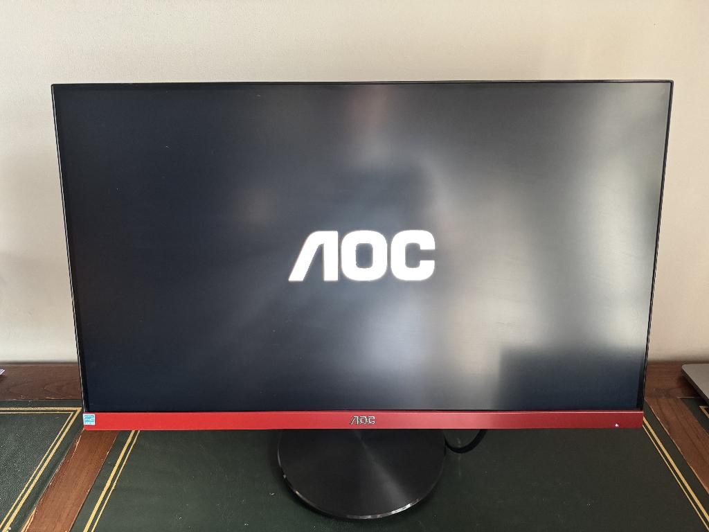 AOC Gaming Monitor – 24 inch Full HD – 144Hz, Computers en Software, Monitoren, Gaming, Draaibaar, 101 t/m 150 Hz, AOC