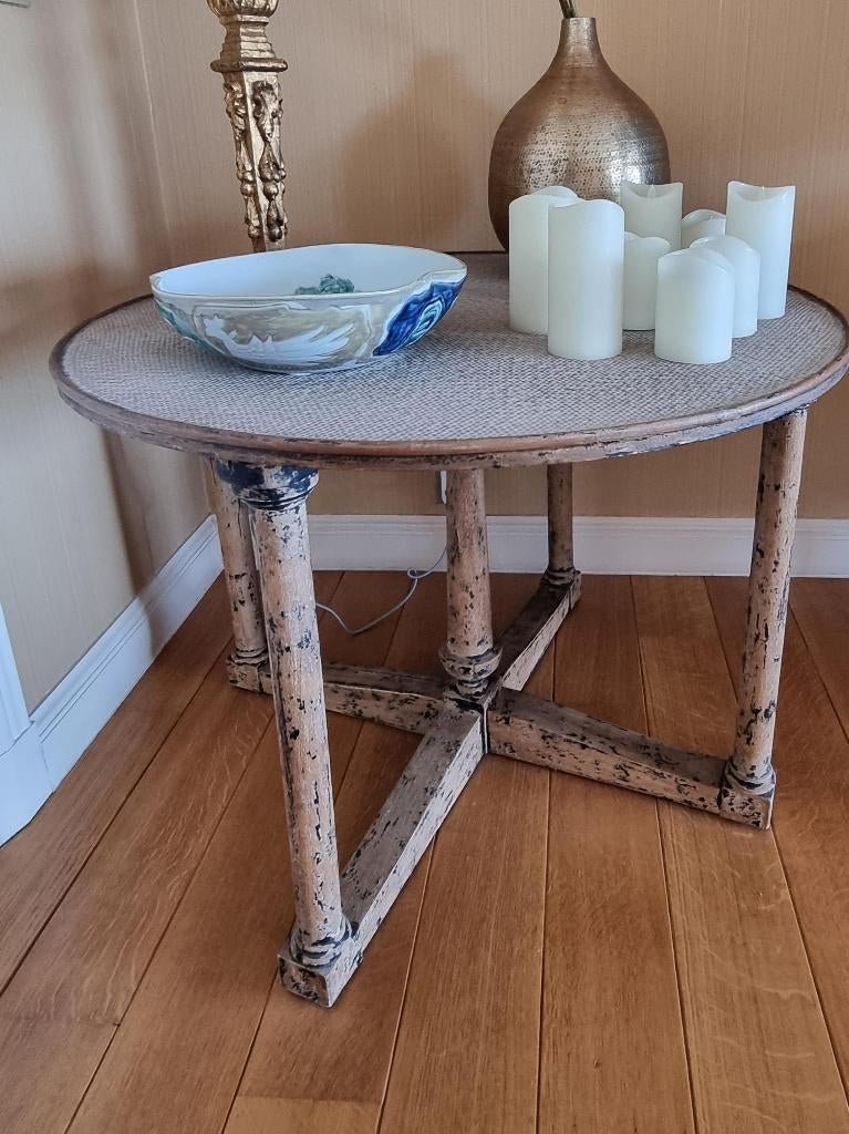 Ronde salontafel , half hoog, Huis en Inrichting, Ophalen, 50 tot 75 cm, Rond, Zo goed als nieuw