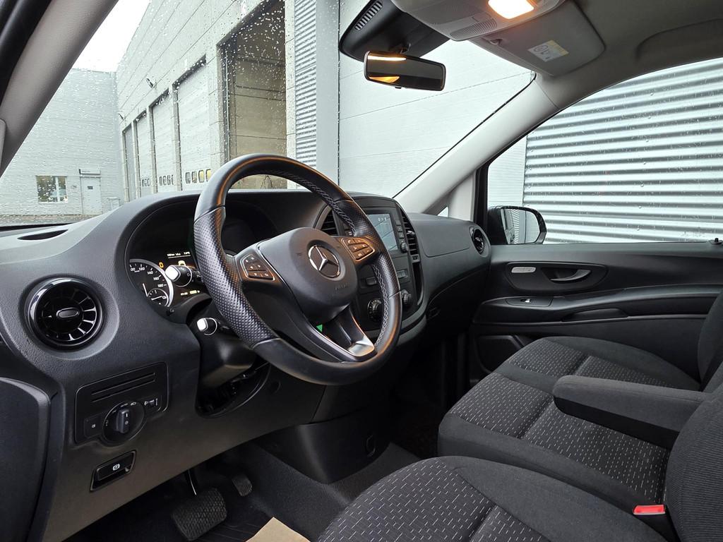 Mercedes-Benz e-Vito 129 Tourer L2 Pro - 3 plaatsen! | Audio, Auto's, 4 deurs, Gebruikt, Emergency brake assist, Zwart