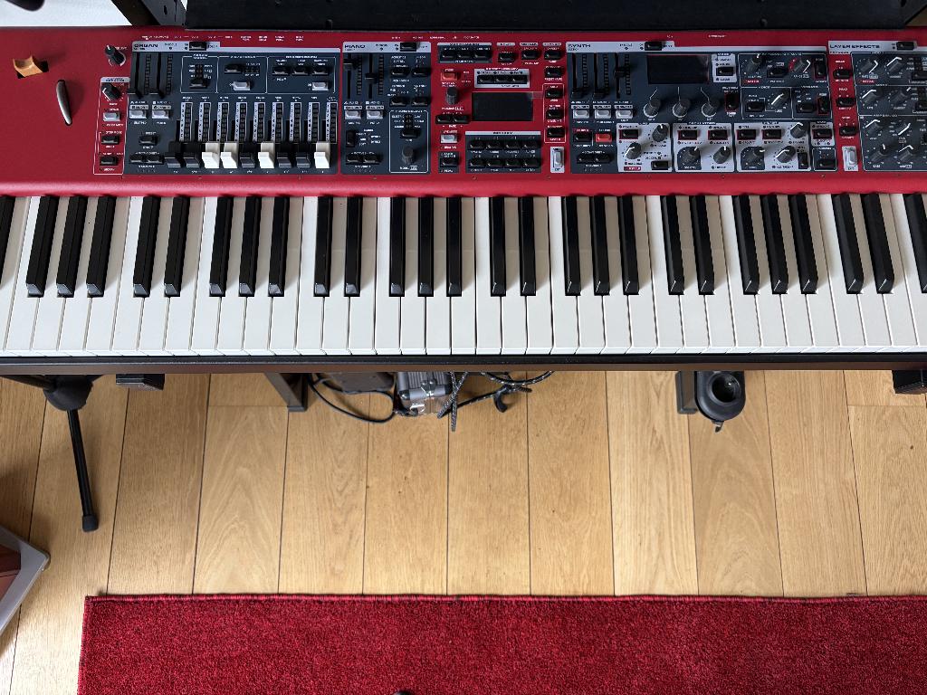 CLAVIA NORD STAGE 4  88 - als nieuw, Muziek en Instrumenten, Keyboards, Ophalen, Zo goed als nieuw, 88 toetsen, Overige merken