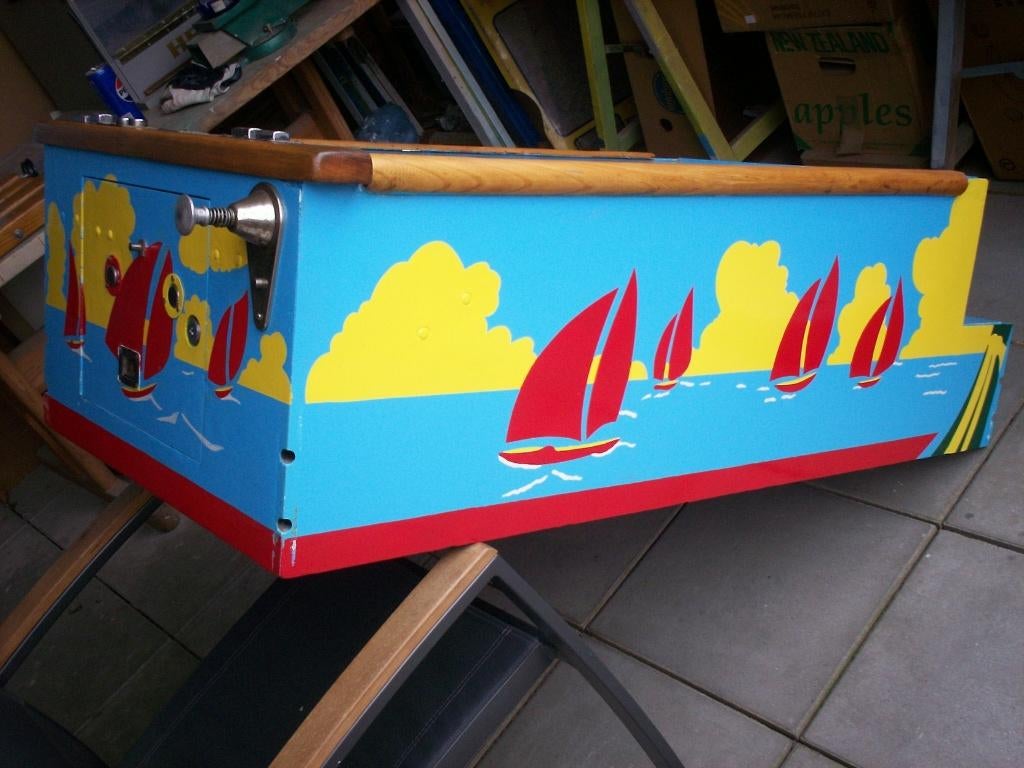 Bally bingo 'Key West' 1956, Verzamelen, Automaten | Gokkasten en Fruitautomaten, Overige munten, Ophalen, Gebruikt, Met sleutels