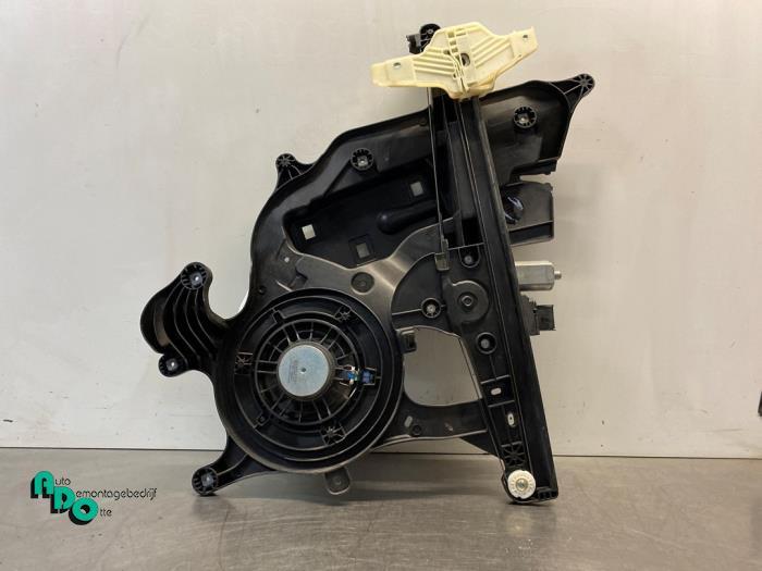 Mécanique vitre 2portes avant gauche d'un Citroen Berlingo, -, 3 mois de garantie, Utilisé, -