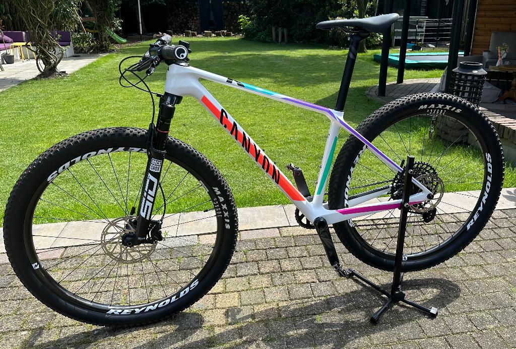 Canyon exceed CF7 – World Cup kleuren – Topstaat!, Vélos & Vélomoteurs, VTT semi-rigide, Enlèvement, Comme neuf, Autres marques