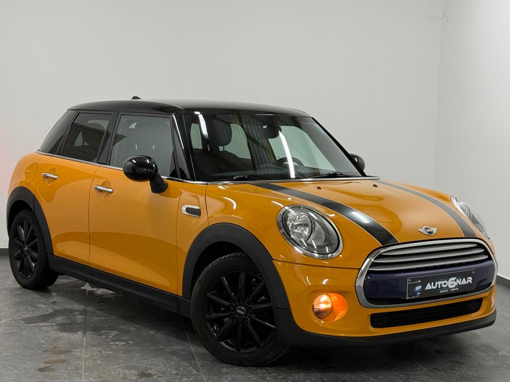 Mini Cooper 1.5i Euro6b - Navi - Carnet d'entretien, Auto's, Mini, Stof, Overige kleuren, 109 g/km, Bedrijf