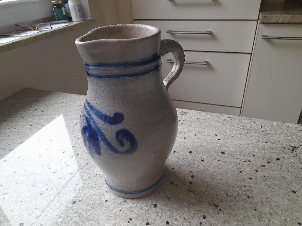 Oude stenen kruik, Enlèvement ou Envoi