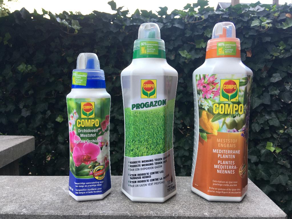 Vloeibare meststoffen orchideeën en gras, Ophalen of Verzenden