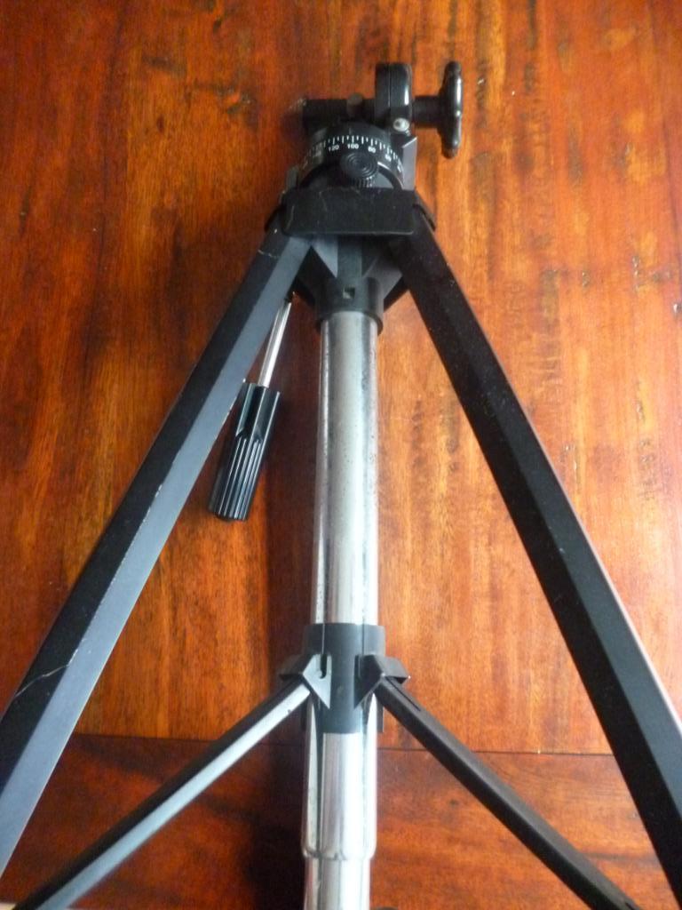 Trépied pour appareil photo/caméra, Ophalen of Verzenden, Zo goed als nieuw