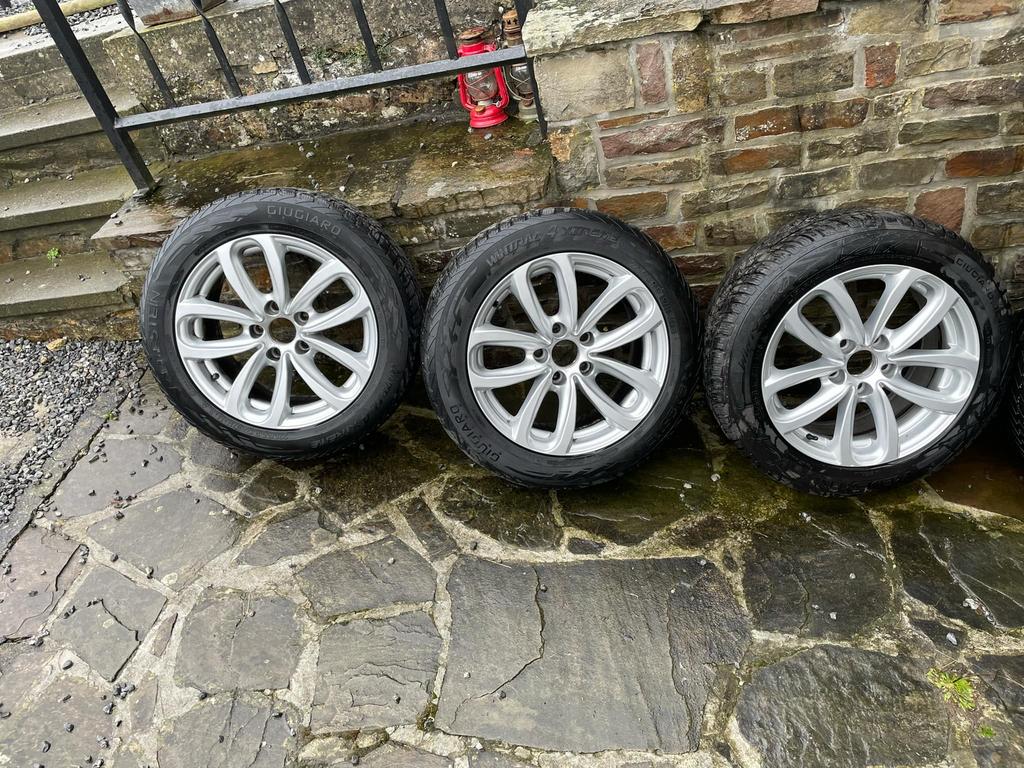 4 Jantes hiver BMW 2017, Enlèvement, 17 pouces, Pneu(s)