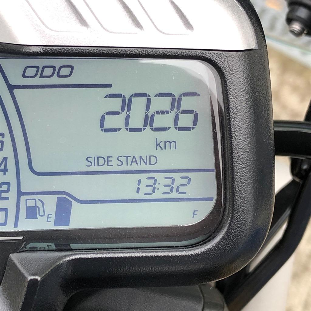 TRIUMPH SCRAMBLMER 400 BJ 2025 - foto 3