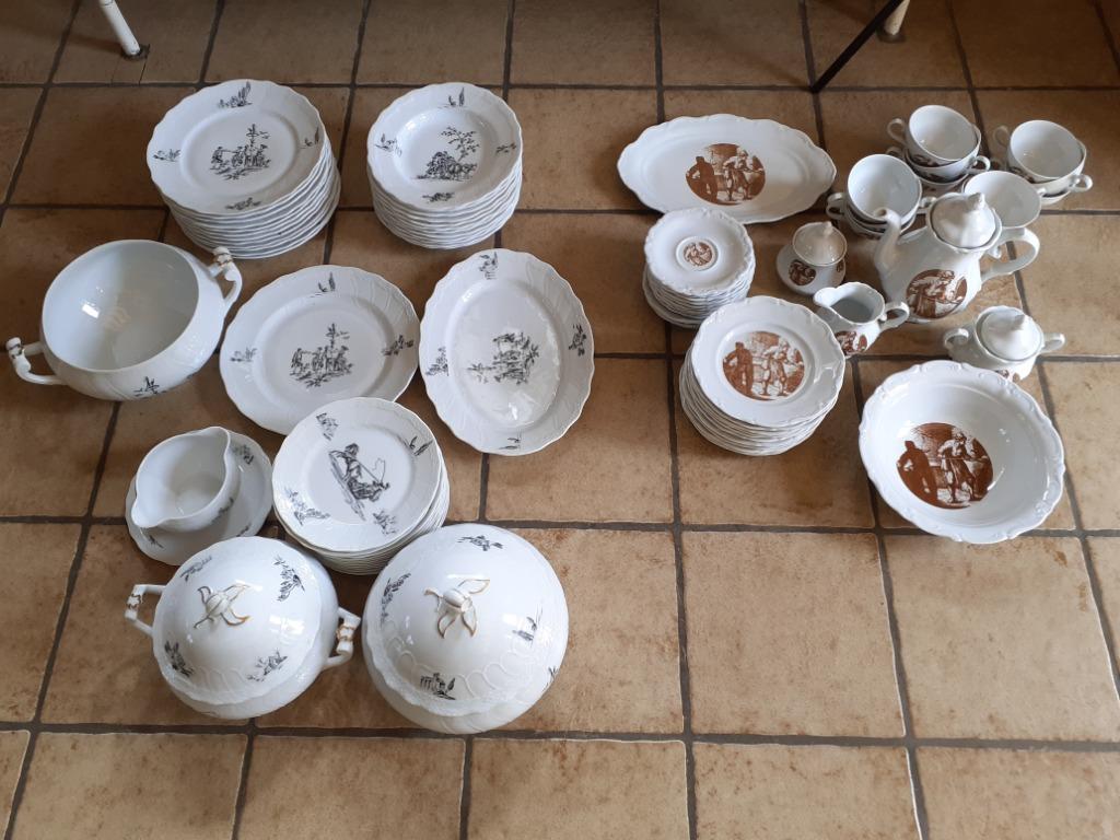 2 vintage verschillende eetserviezen, Nieuw, Ophalen of Verzenden, Overige stijlen, Porselein