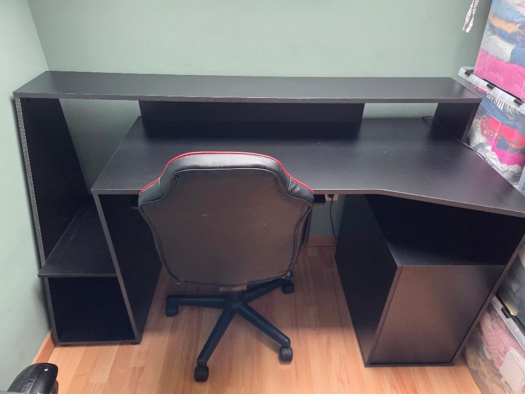 Bureau, Enlèvement, Utilisé