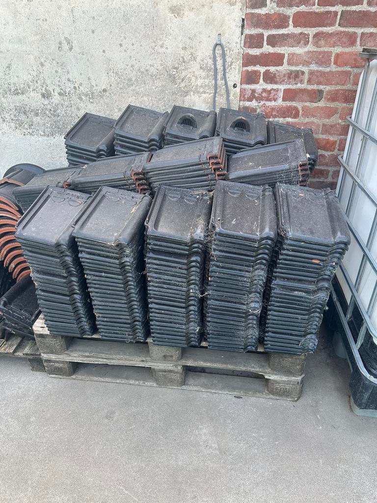 Pottelberg stormpan 44 ANTRACIET KLEUR, Bricolage & Construction, Tuiles & Revêtements de toit, Utilisé, Tuiles, Pierre ou Argile