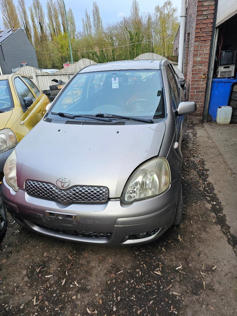 yaris rentrées pour pièces, Entreprise, Achat, Yaris