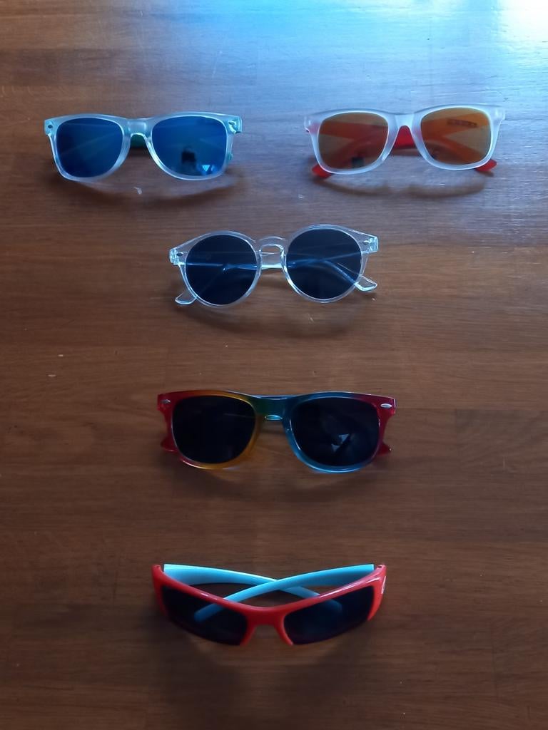 Lunettes de soleil pour enfants, Enfants & Bébés, Enlèvement
