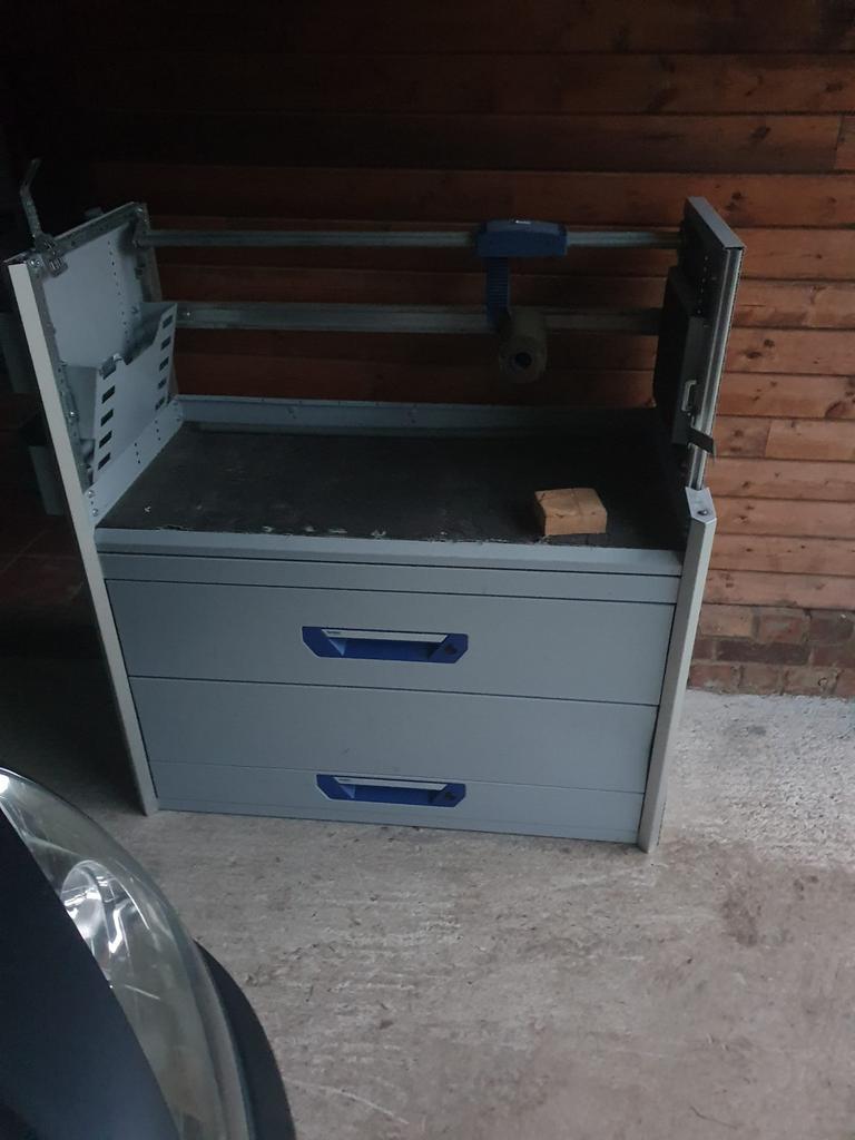 Armoire camionette, Enlèvement, Comme neuf