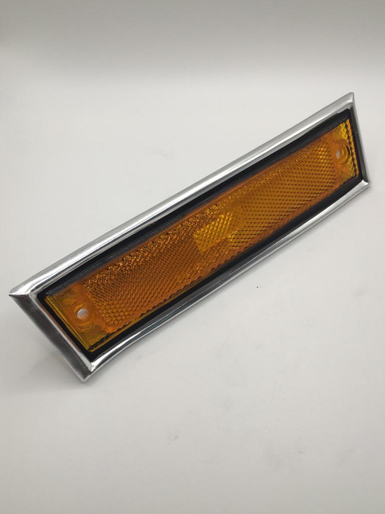 Te koop Knipperlicht zijkant rechts chroom (81+) chevrolet, Ophalen of Verzenden, Nieuw, Chevrolet