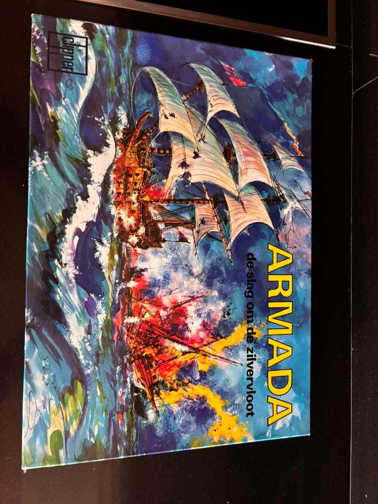 ARMADA, Collections, Enlèvement, Comme neuf