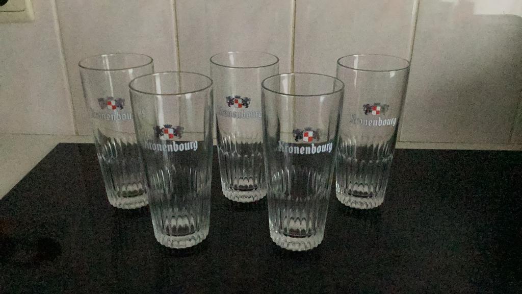 5 Kronenbourg glazen, Ophalen, Zo goed als nieuw, Bierglas