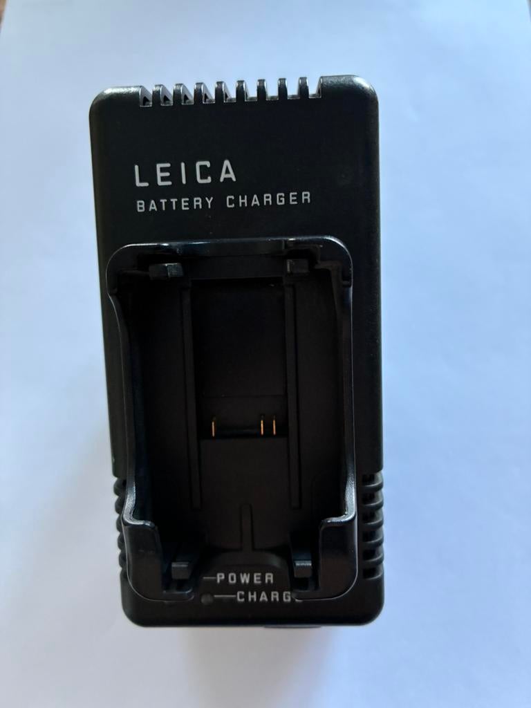 Leica charger 14463 (M8/M9), Enlèvement ou Envoi, Utilisé