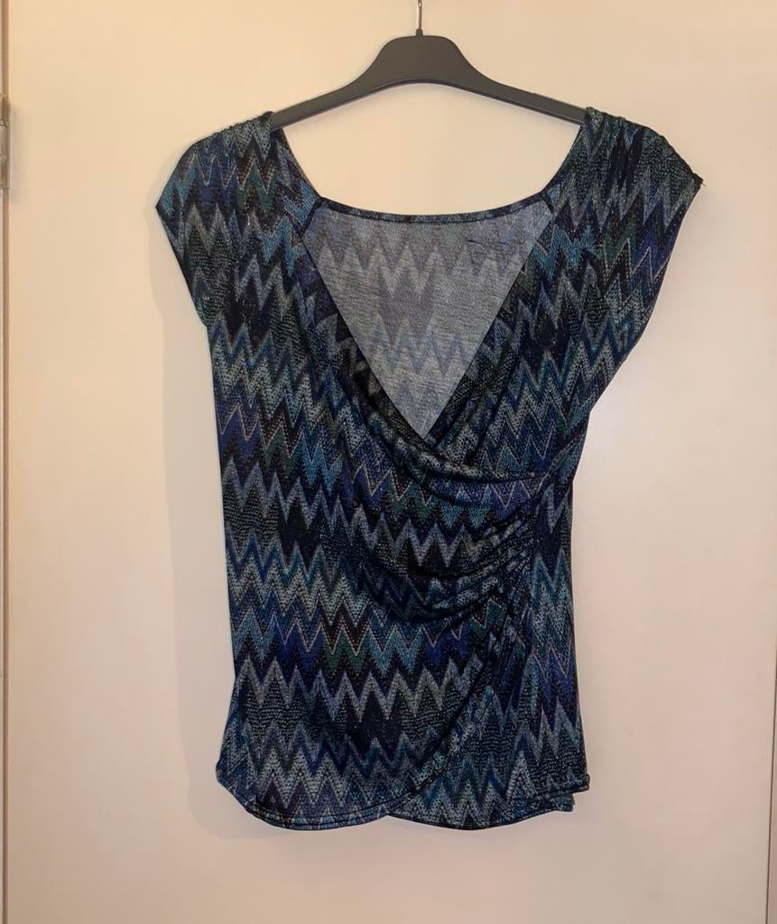 🔥 Mooi, kleurrijk topje met glans - maat S/M, Enlèvement ou Envoi, Comme neuf, Taille 36 (S)