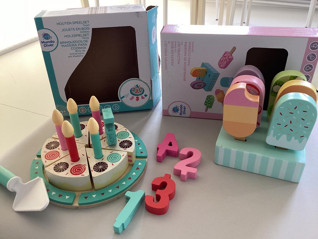 Gateau annif, glaces (en bois )absolument comme neuf, Enlèvement, Comme neuf, Bois