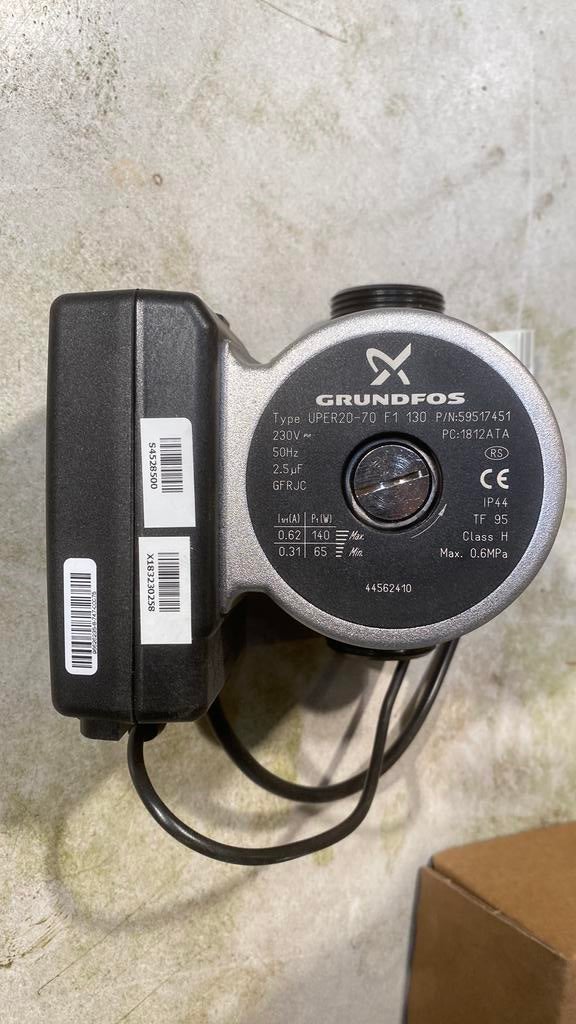 Circulatie pomp grundfos, Ophalen, Nieuw