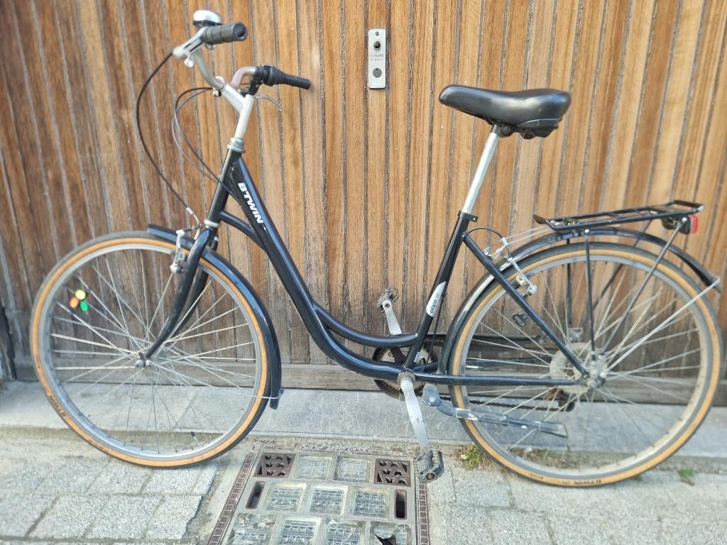 Vélo femme bitwin 28 inch, Enlèvement, Utilisé, Autres marques, Vitesses