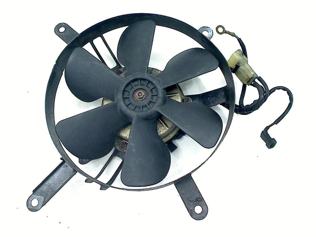 VENTILATEUR CBR 1100 XX Blackbird 1996-1998 (CBR1100XX), Dhr. S. di Majo, Utilisé, Info@cama-motorparts.nl, P.J. Troelstraweg 8 8
3144 CX  MAASSLUIS, NL