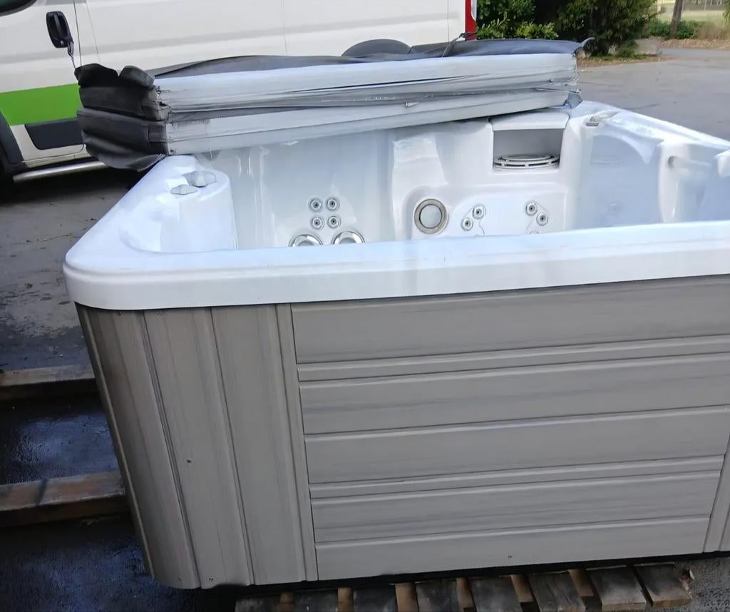 Jacuzzi 3 personnes=>>COMME NEUF AVEC GARANTIE !, Jardin & Terrasse, Enlèvement ou Envoi