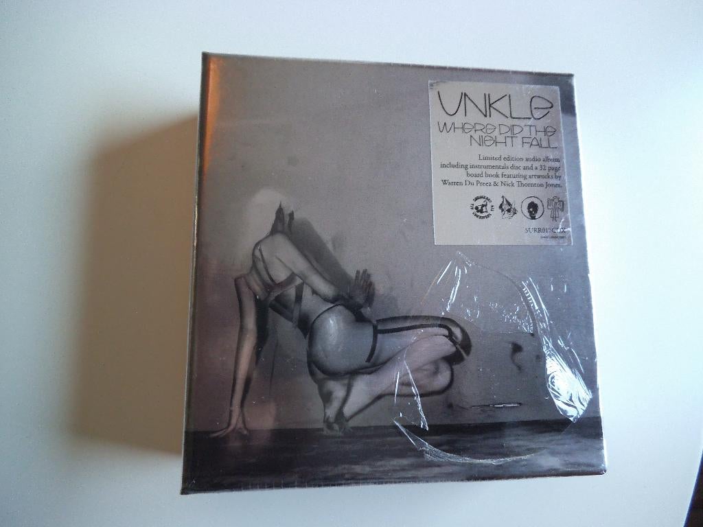 CD box Unkle where did the night fall Limited ed. 2010 NIEUW, Ophalen of Verzenden, Nieuw in verpakking