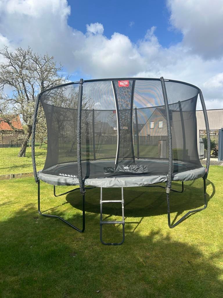 Berg trampoline champion 430 cm, Kinderen en Baby's, Speelgoed | Buiten | Trampolines, Ophalen, Gebruikt