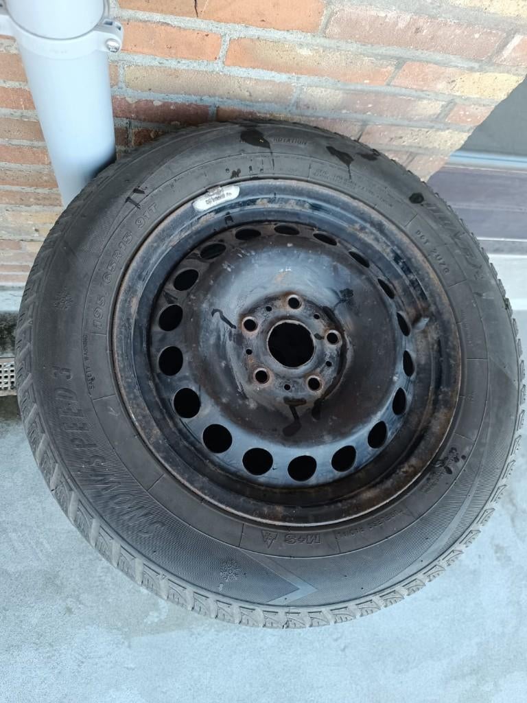 Jante 15 pouces à donner, 15 pouces, 4 Saisons, Enlèvement, Utilisé