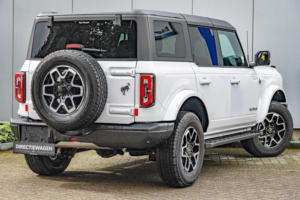 Ford Bronco 2.7i V6 - Outer Banks - STOCK - SALON ACTIE, Auto's, Automaat, Euro 6, Adaptive Cruise Control, Wit