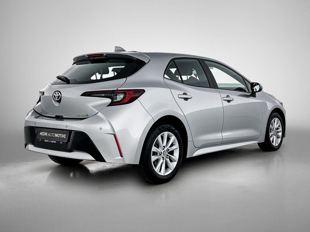 Toyota Corolla Hatchback 1.8 Hybrid Dynamic e-CVT | Parkeers, Auto's, Toyota, Gebruikt, 4 cilinders, Corolla, 5 zetels