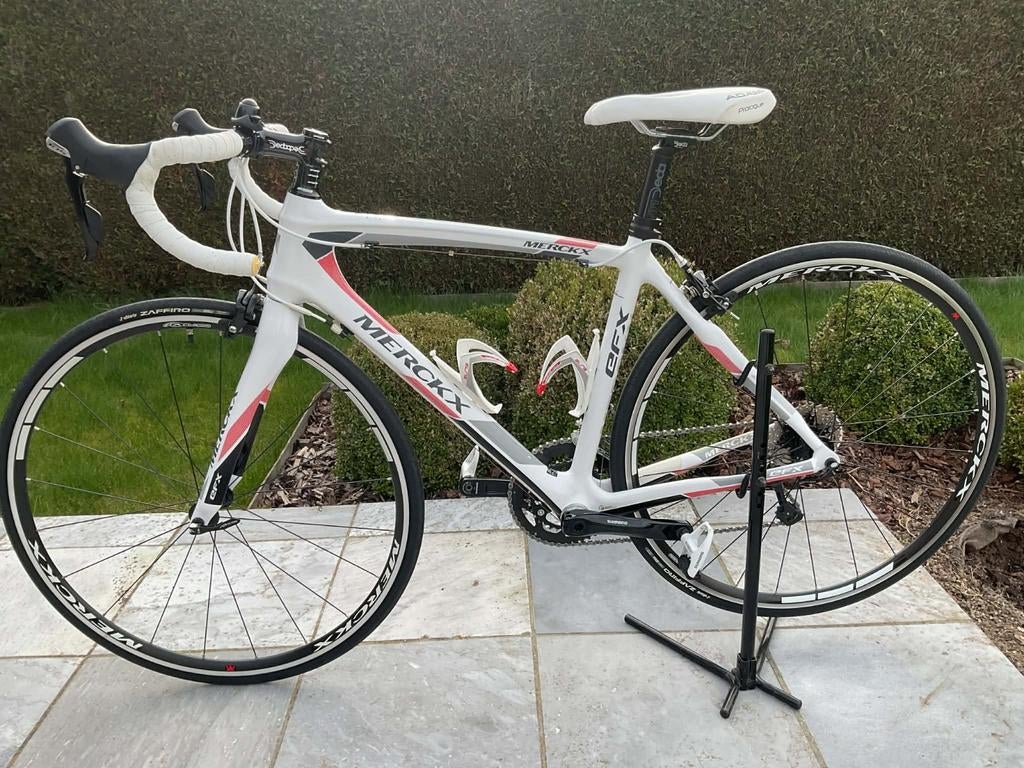 Vélo de route Merckx Carbon pour femmes, Vélos & Vélomoteurs, Vélos | Vélos de course, Femmes, Plus de 20 vitesses, 28 pouces