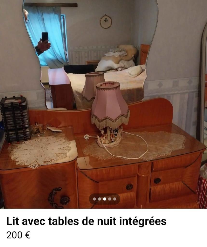 Lit + 2 tables de chevets + bahut vintage + miroir, Maison & Meubles, Enlèvement, Utilisé