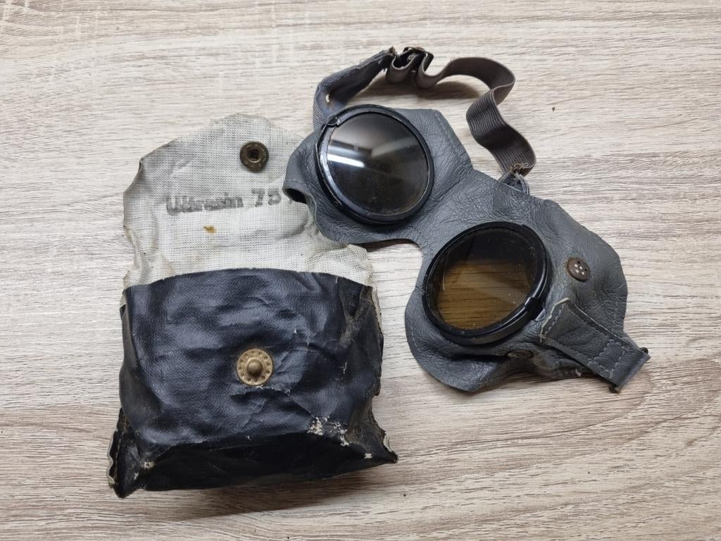 Duitse WW2 Wehrmacht MG - Motor bril met etuit., Collections, Objets militaires | Seconde Guerre mondiale, Enlèvement ou Envoi