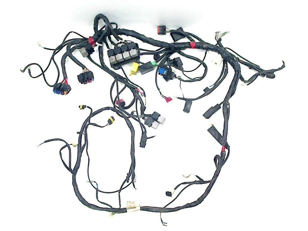 FAISCEAU DE CÂBLAGE DIVERS Aprilia SRV 850 (643176), Dhr. S. di Majo, Utilisé, Info@cama-motorparts.nl, P.J. Troelstraweg 8 8
3144 CX  MAASSLUIS, NL