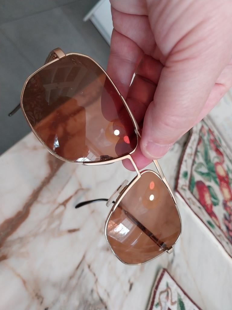 SILHOUETTE POUR HOMME DE QUALITÉ SUPÉRIEURE EN PARFAIT ÉTAT, Enlèvement ou Envoi