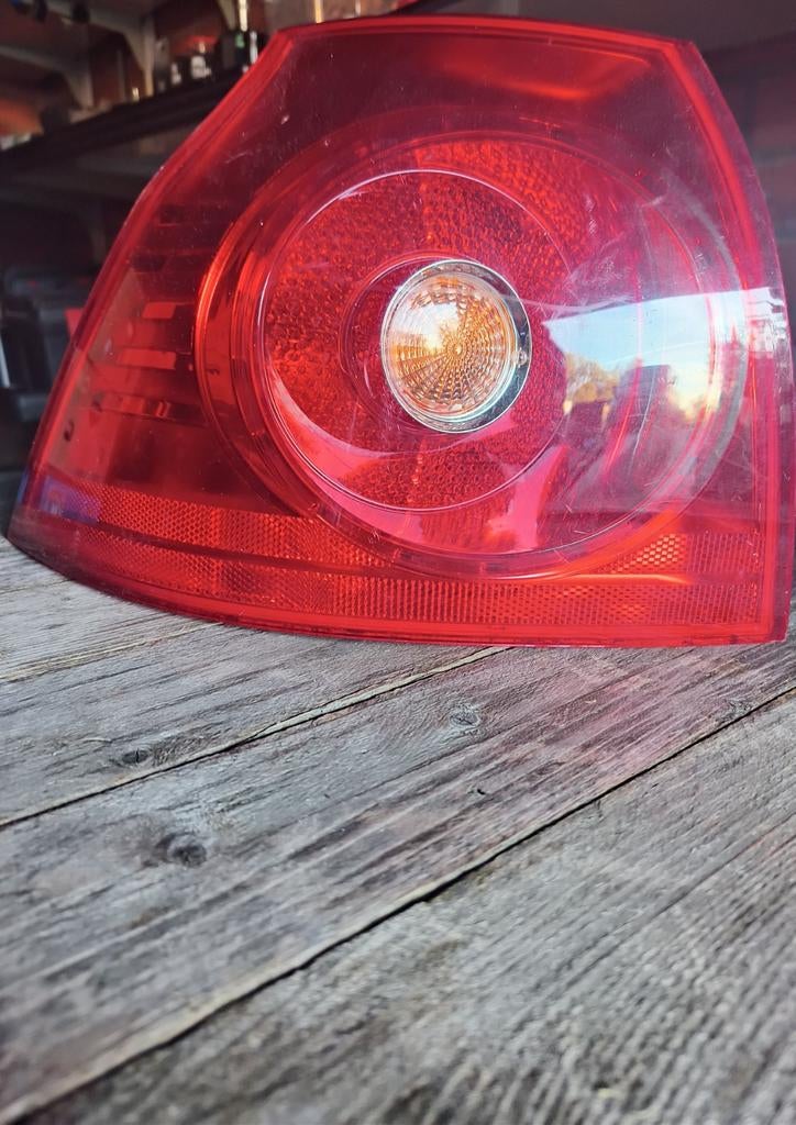 VW Golf 5 achterlicht links origineel – Golf V achterlamp, Auto-onderdelen, Ophalen, Gebruikt, Volkswagen