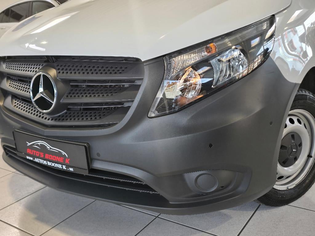 Mercedes-Benz Vito / Lengte 2 / Navi/ Dab/ 21405 euro ex, 4 cilinders, 102 kW, Parkeersensor, Wit